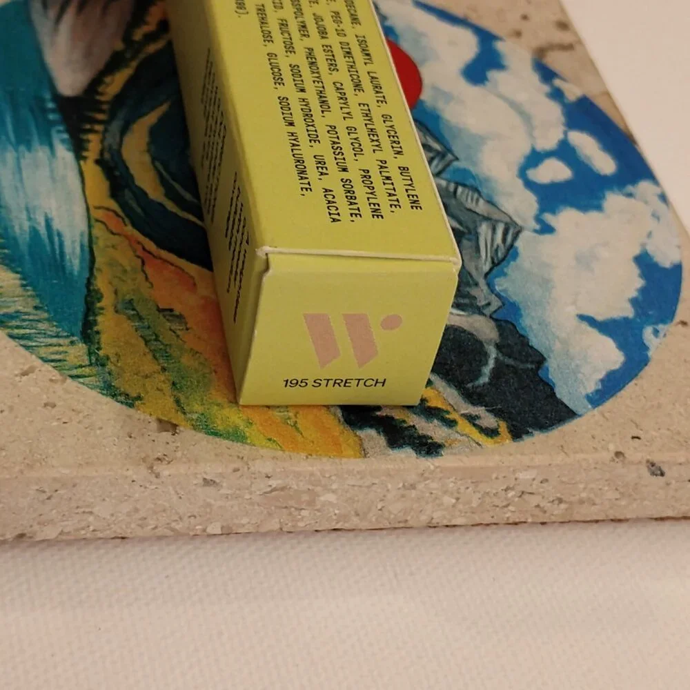FULL SIZE ~ WYN BEAUTY Nothing To See Soft Matte Creamy Concealer - 195 STRETCH
